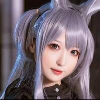 nge-gemesin-gadis-cantik-ini-berdandan-ala-savage-dari-arknights