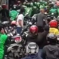 ojol-dan-mata-elang-bentrok-di-sawah-besar-di-tengah-ppkm-darurat
