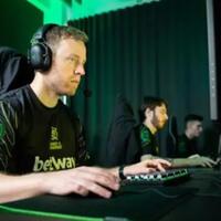team-razer-gandeng-tim-esports-terbesar-ninjas-in-pyjamas-nip