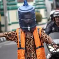 pak-ogah-dan-parkir-liar-manasuka-kehadirannya-gan