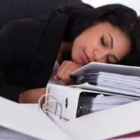 ciri-ciri-perempuan-terlalu-workaholic-sista-termasuk-gak