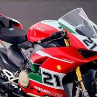 ducati-panigale-v2-bayliss-1st-championship-20th-anniversary