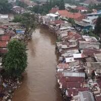 kumuh-dan-tidak-tertata-daerah-daerah-di-indonesia-ini-butuh-berbenah