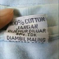 jarang-dibaca-inilah-petunjuk-di-baju-yang-sangat-menghibur-dan-anti-mainstream