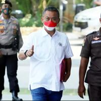 usai-diperiksa-kpk-prasetyo-edi-itu-eksekutif-harus-bertanggung-jawab