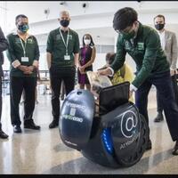 robot-pengantar-makanan-kini-tersedia-di-bandara-seattle-tacoma-amerika-serikat