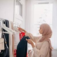 4-tips-memilih-baju-muslim-wanita-yang-nyaman-dan-kekinian