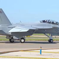 update-pengiriman-pertama-super-hornet-block-iii-dan-f-35-ke-700