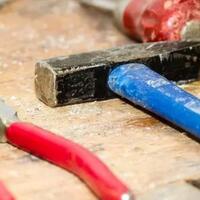 di-saat-kita-membutuhkannya-dia-menghilang