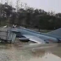 update-j-10s-china-mendarat-darurat--mesin-baru-mbt-altay--skadron-drone-tni-au