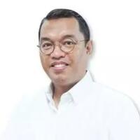 profil-dirut-baru-transjakarta-yana-aditya-dicopot-erick-thohir-kini-diangkat-anies