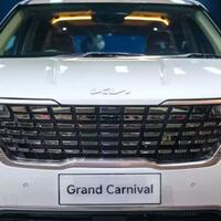 profil-kia-grand-carnival-premiere