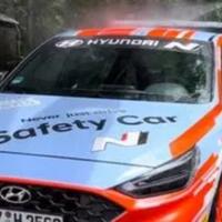 biasa-dipakai-internasional-safety-car-wsbk-dicuci-di-tempat-cuci-kampung-mandalika