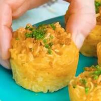 cobain-4-kreasi-mie-instan-ini-biar-ngga-bosen-ada-muffin-hingga-nugget
