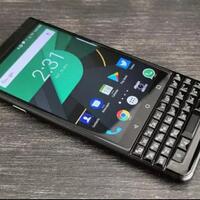 melihat-kembali-7-android-blackberry-yang-gagal-bangkitkan-nama-besar-blackberry