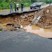 belum-3-bulan-jalan-mandalika-yang-telan-apbn-sebesar-rp-814-miliar-rusak-parah