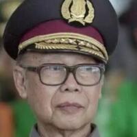 mengenal-hoegeng-iman-santoso-quotsimbol-integritas-dan-idealisme-penegak-hukumquot