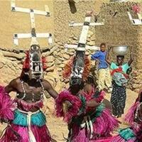 suku-dogon-di-afrika-bertemu-alien