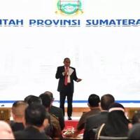 kelakar-edy-butuh-bantuan-bangun-sumut-saya-pinjam-dulu-anies