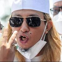 bahar-smith-ajukan-penangguhan-penahanan-klaim-dijamin-ratusan-ulama