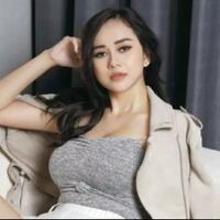 hal-hal-menarik-tentang-artis-cantik-dan-seksi-aura-kasih-no-3-bikin-kaget-ternyata