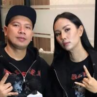 nikah-24-kali-netizen-minta-kua-blacklist-vicky-prasetyo