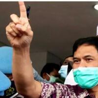 munarman-naik-pitam-hingga-berdebat-dengan-saksi-pelapor-atas-kasusnya