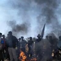 duduk-perkara-ratusan-sopir-dan-warga-blokade-jalan-di-sirkuit-mandalika