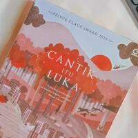 book-review-cantik-itu-luka-novel-super-gila-karya-eka-kurniawan