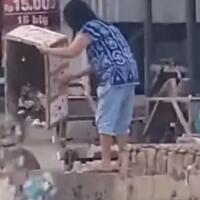 diterjang-banjir-nyalahin-pemerintah-faktanya-masyarakat-masih-lakukan-hal-ini