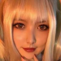 gadis-cantik-berwajah-manis-berubah-menjadi-misa-dari-death-note