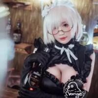 koleksi-karakter-cosplay-terpanas-mashu-dari-fate-grand-order