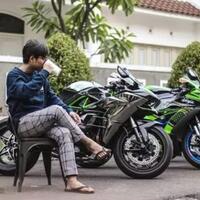 motor-sport-mewah-doni-salmanan-yang-disita-oleh-polisi