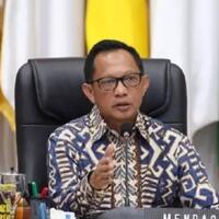 tito-sebut-tak-ada-aturan-larang-kepala-desa-teriak--jokowi-3-periode