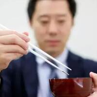 bersiaplah-peneliti-jepang-membuat-sumpit-yang-bisa-menciptakan-rasa-asin