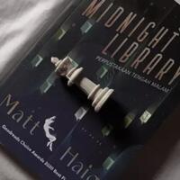 the-midnight-library-sebuah-perjalanan-fiksi-dengan-pelajaran-hidup-yang-nyata