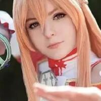 bikin-kesengsem-10-cosplay-gadis-cantik-dari-anime-populer