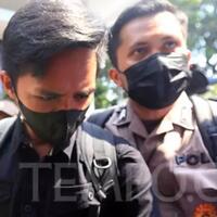 pengacara-kesaksian-bharada-e-soal-ferdy-sambo-pegang-pistol-sudah-dituangkan-ke-bap