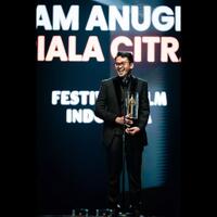 film--autobiography--raih-sabet-gelar-film-terbaik-di-jaff-2022--sgiff