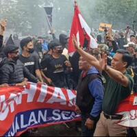 demo-ricuh-tuntut-tragedi-kanjuruhan-107-aremania-ditahan