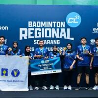 uii-rebut-gelar-juara-beregu-regional-semarang