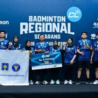 uii-rebut-gelar-juara-beregu-regional-semarang