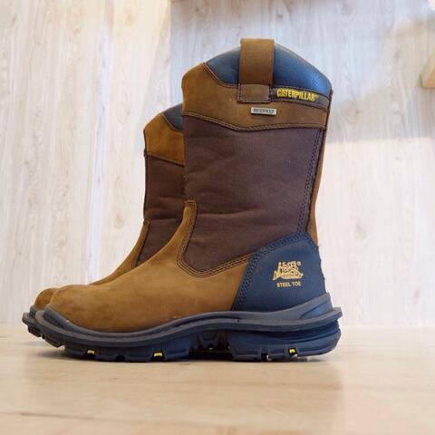 caterpillar grist work boots