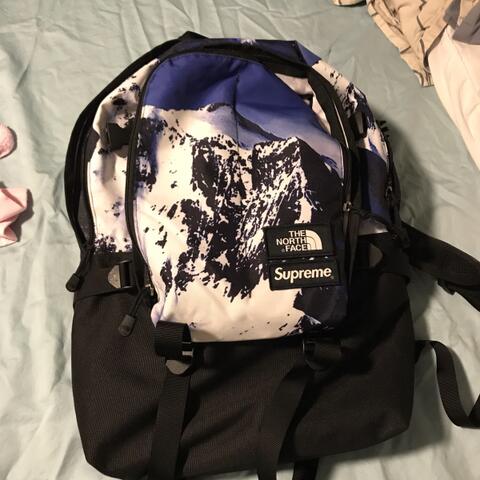 north face backpack supreme