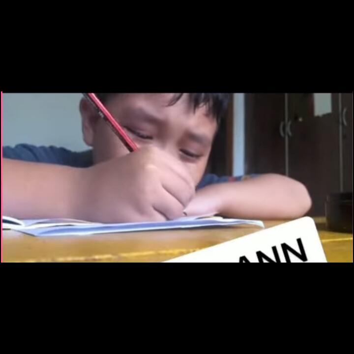 Drama Sekolah Online yang Dialami Anak dan Orang Tua Setiap Hari, Apakah Ini Baik?