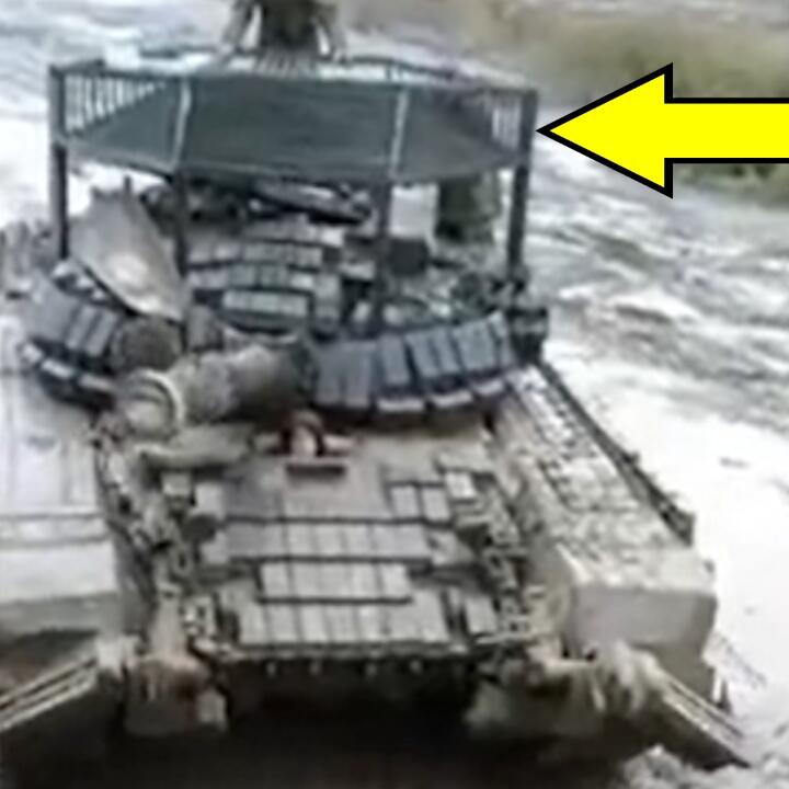 Tank T-80 Rusia di Krimea Tampil dengan Armor Baru yang Aneh