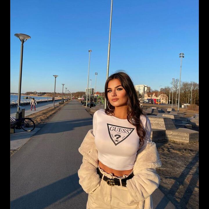 Fitnah Polisi Bali, Bule Estonia EGC88 Didepak dari Miss Global