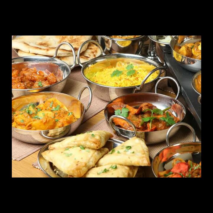 5 Makanan Vrindavan Paling Enak Dan Terkenal Di Dunia, Minat Coba?