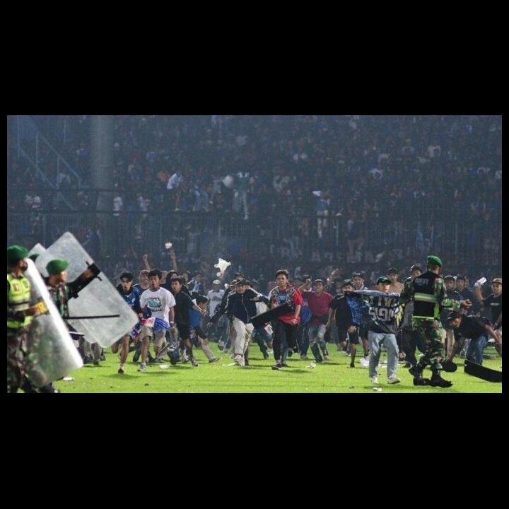Kronologi 127 Suporter Meninggal Dunia usai Laga Arema vs Persebaya di
