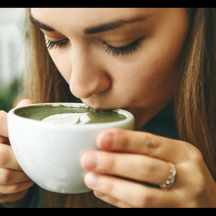 Blue Matcha, Apakah Lebih Bagus Daripada Green Matcha?